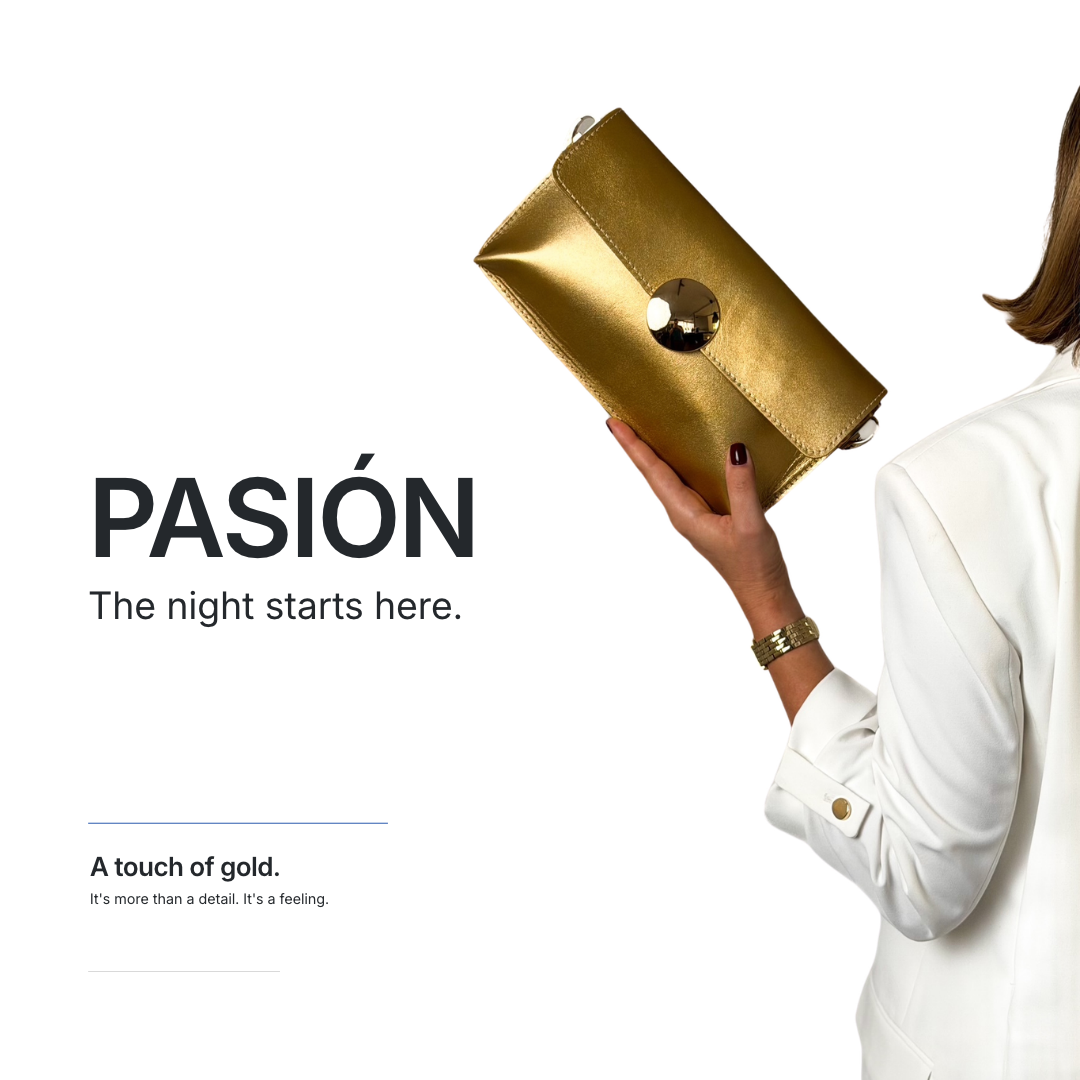 White and Blue Clean Freelance Portfolio Presentation (4)